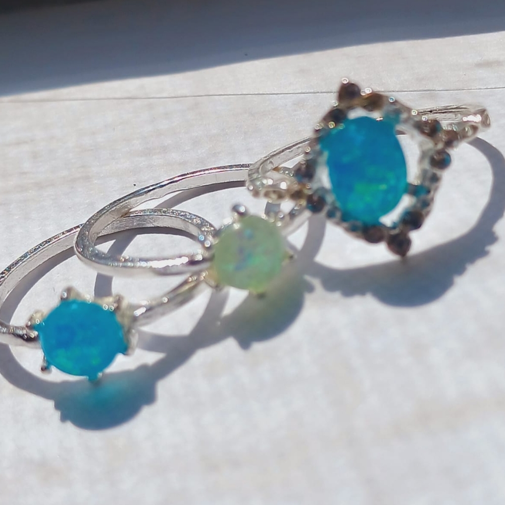 Blue and green Rings